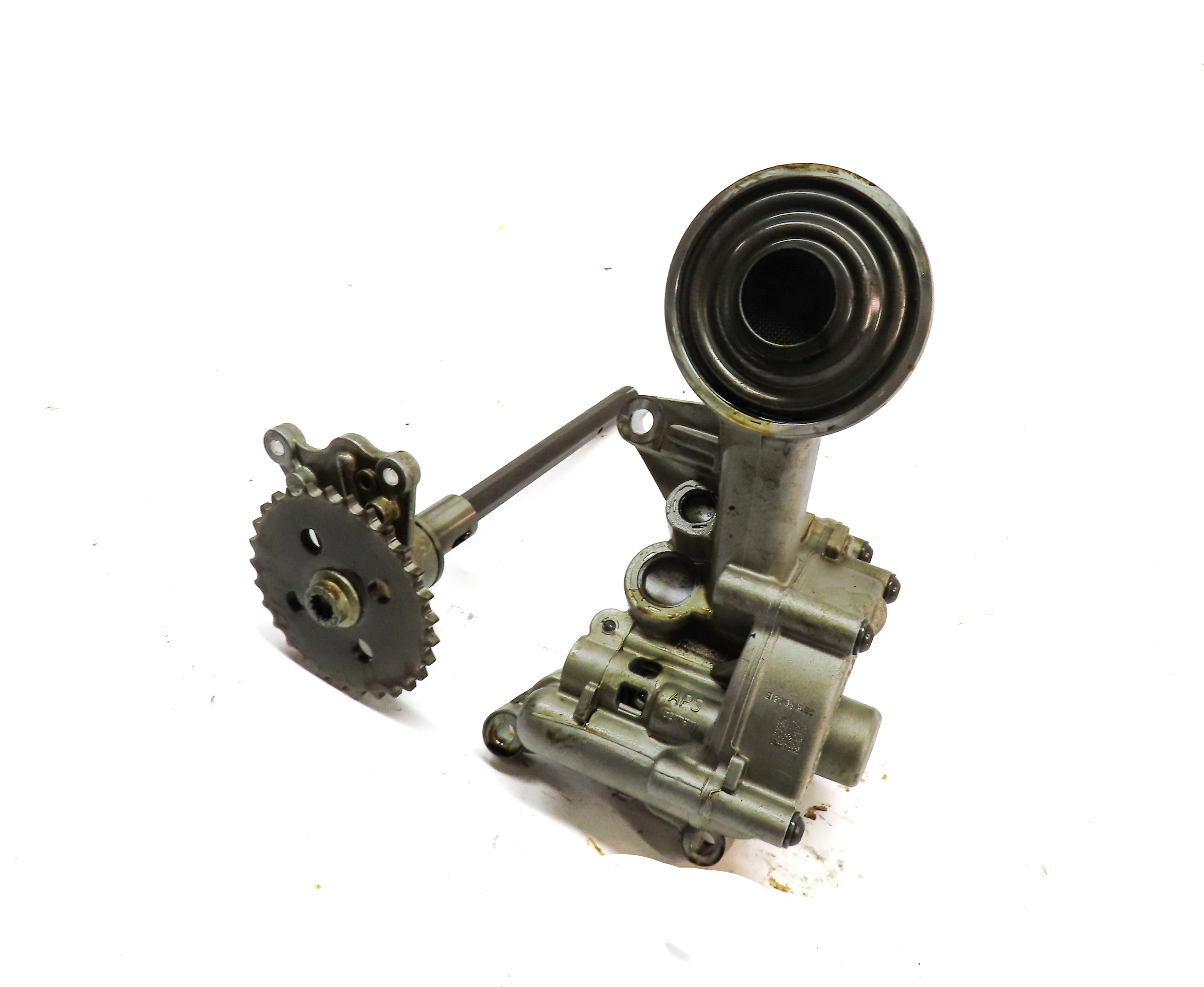2011 AUDI Q5 (B8 8R) 3.2L (CALB) ENGINE MOTOR OIL FLUID PUMP w/ PICK UP TUBE — exact item pictured